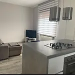 아파트 House Minou' *