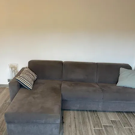 House Minou' * Calolziocorte